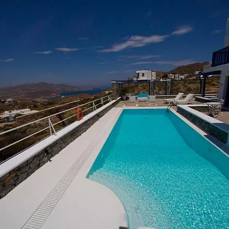 Duke's Suites Mykonos Pool Side アパート アノ・メラ
